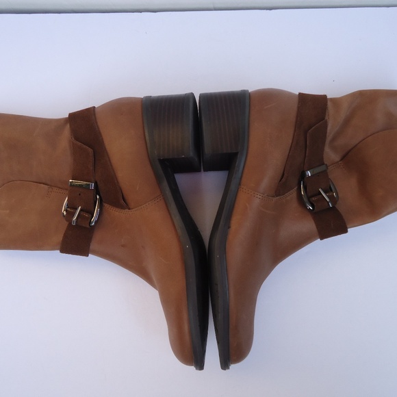 SIZE 6. Le Saunda Ladies brown leather booties. - Picture 3 of 8